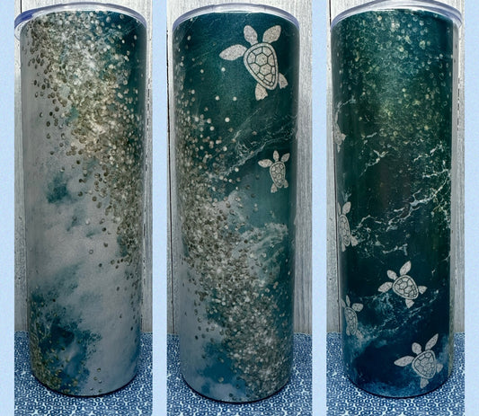 Ocean of turtles holographic sparkle 20oz tumbler